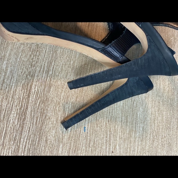 vince camuto Women’s Shoes Sz 9 Strappy Heels - Picture 4 of 7